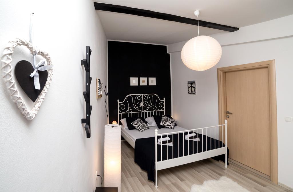 Apartments Zara Petrčane Zewnętrze zdjęcie